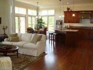 3rd image of 2566 Summerlin Ct