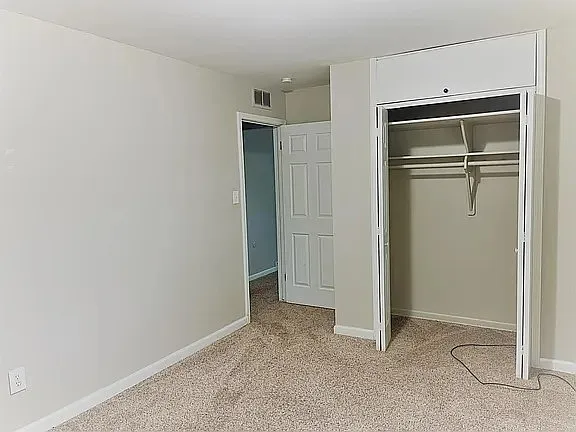 28057 Brentwood St — Photo 6