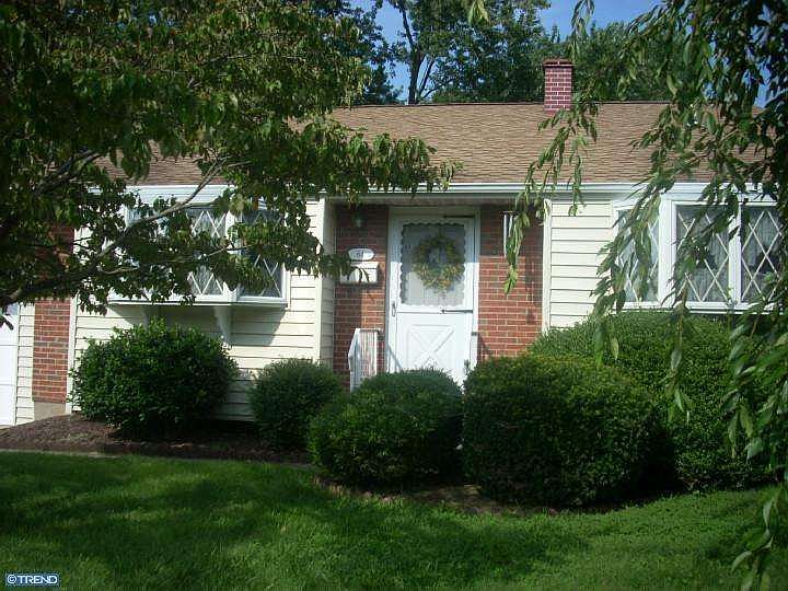 1st image of 64 Gerard Rd