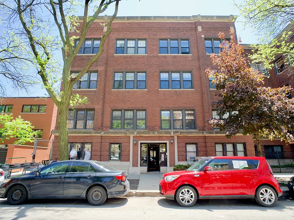 1st image of 733 W Waveland Ave APT 2