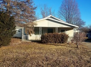 505 Shadowlawn Pl, Danville, IL 61832
