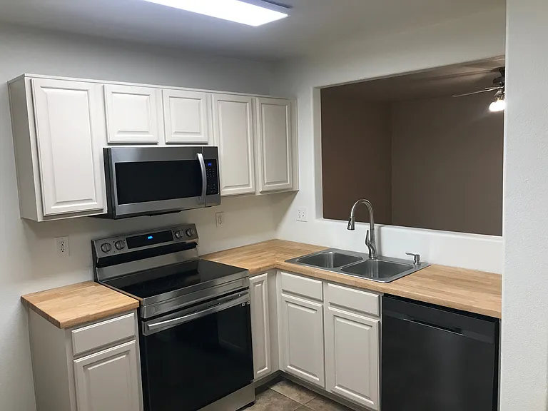 13831 W Fargo Dr — Photo 5