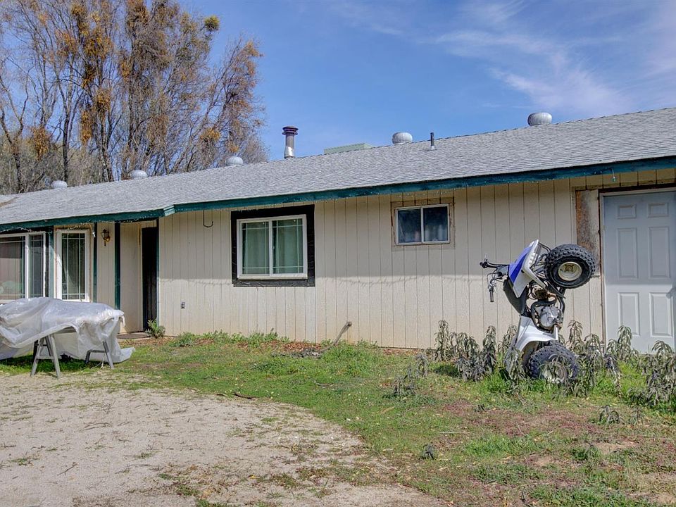 1st image of 3885-3877 Brodiea Ln