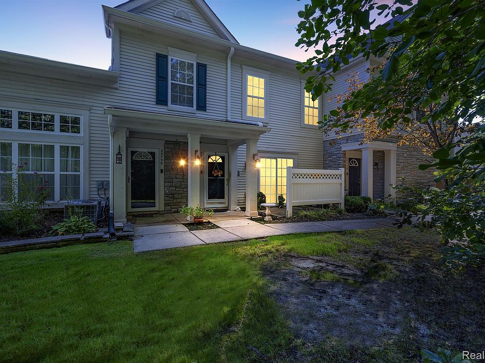 1st image of 25762 Maritime Cir S