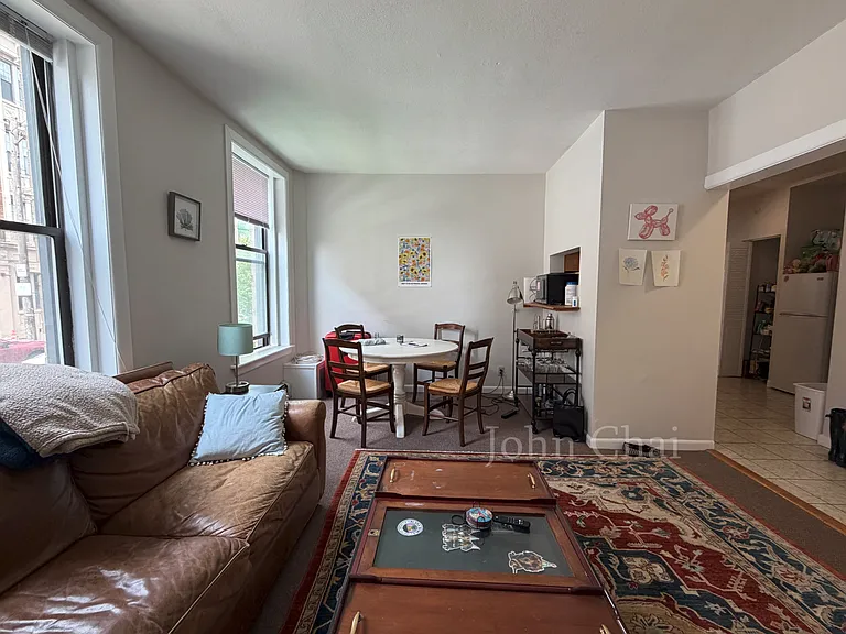 3 Sutherland Rd #4 — Photo 29