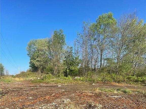 3rd image of 0 Erickson Dr