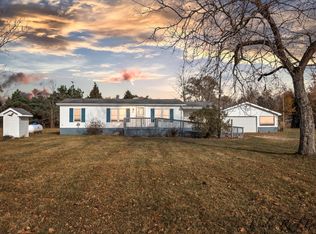 8935 21 Mile Rd, Sand Lake, MI 49343