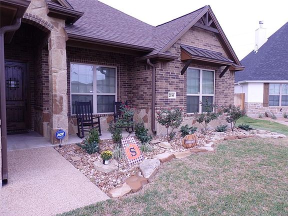 2nd image of 2156 Chestnut Oak Cir