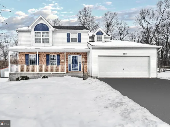 115 Hershey Cir, Stewartstown, PA 17363