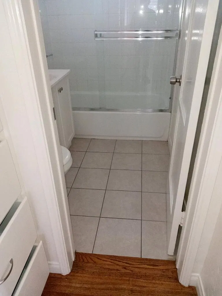 1 bed, 825 sqft, $1,800 — Photo 2