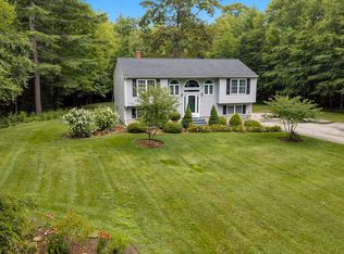 3 Laurel St, Hubbardston, MA 01452