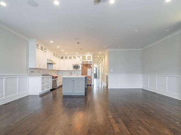 4th image of 3034 N Clybourn Ave #2
