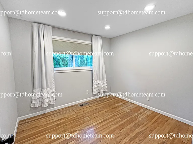 19904 60th Ave NE — Photo 20