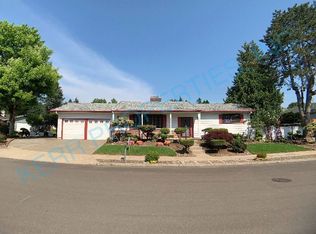 1418 SE 109th Ave, Portland, OR 97216