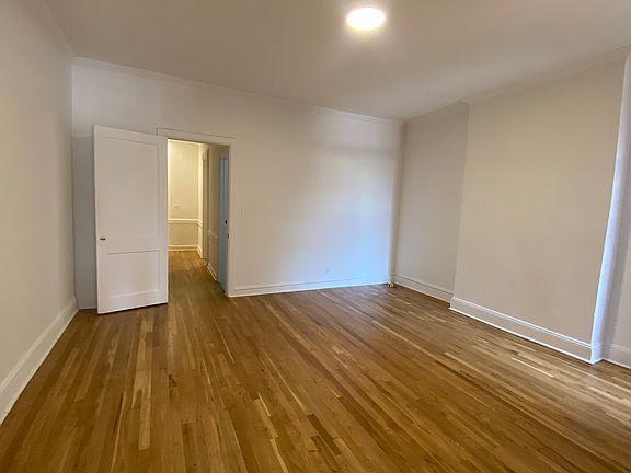 5th image of 452 W 57th St APT 4E