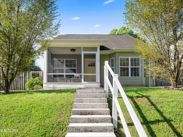 1126 Overton Pl, Knoxville, TN 37917