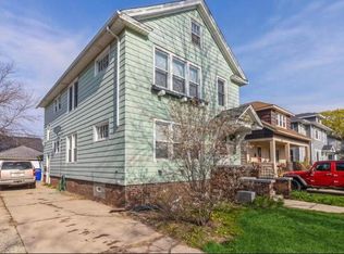 5904 33rd Ave, Kenosha, WI 53144