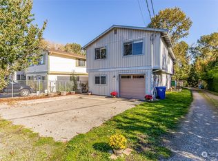 6012 21st Ave SW, Seattle, WA 98106