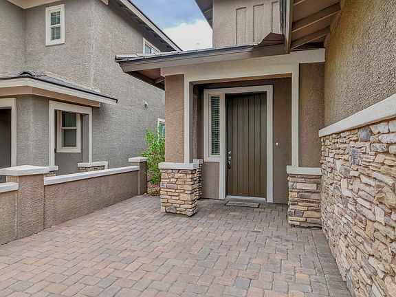 4th image of 442 Barcarolle Ln