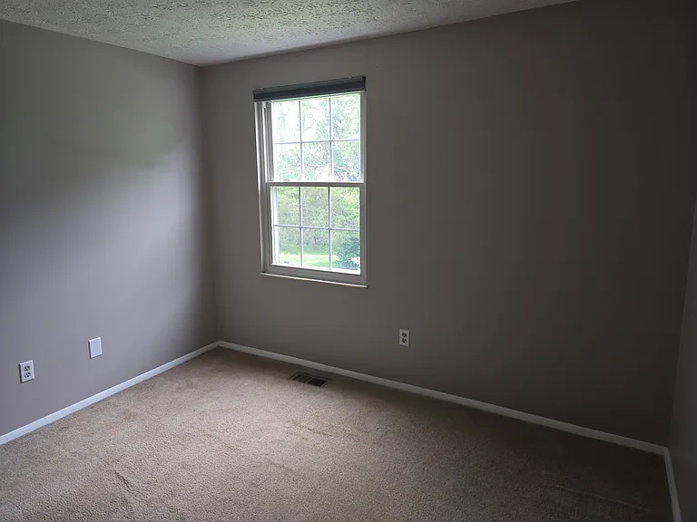 2724 Jupiter Dr — Photo 5