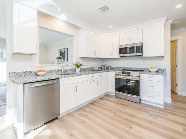 36 Crooked Meadow Road #3A, East Falmouth, MA 02536