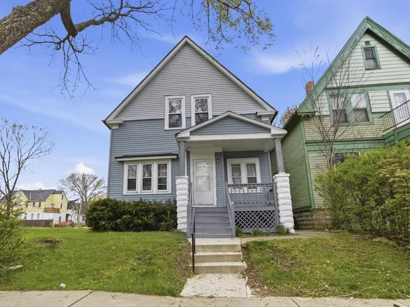 2308 W Clarke STREET, Milwaukee, WI 53206