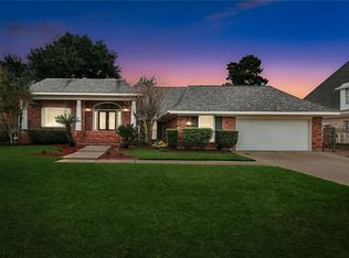 81 Chateau Mouton Dr, Kenner, LA 70065