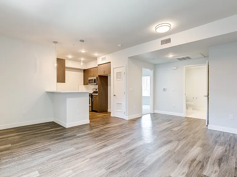 5338 Cartwright Ave — Photo 47