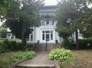 9 Downing Rd, Brookline, MA 02445