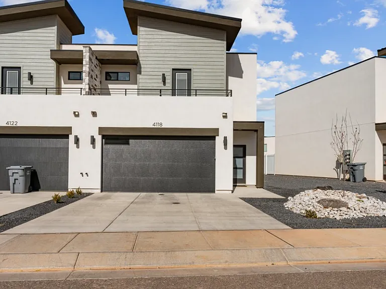 4118 S Baywood Dr — Photo 3