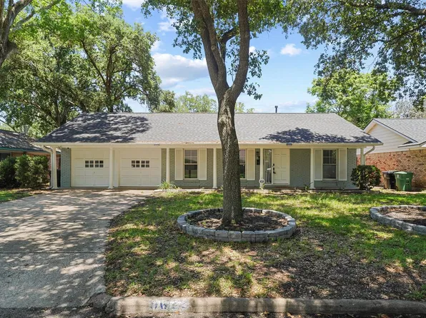 9622 Fairdale Ln, Houston, TX 77063