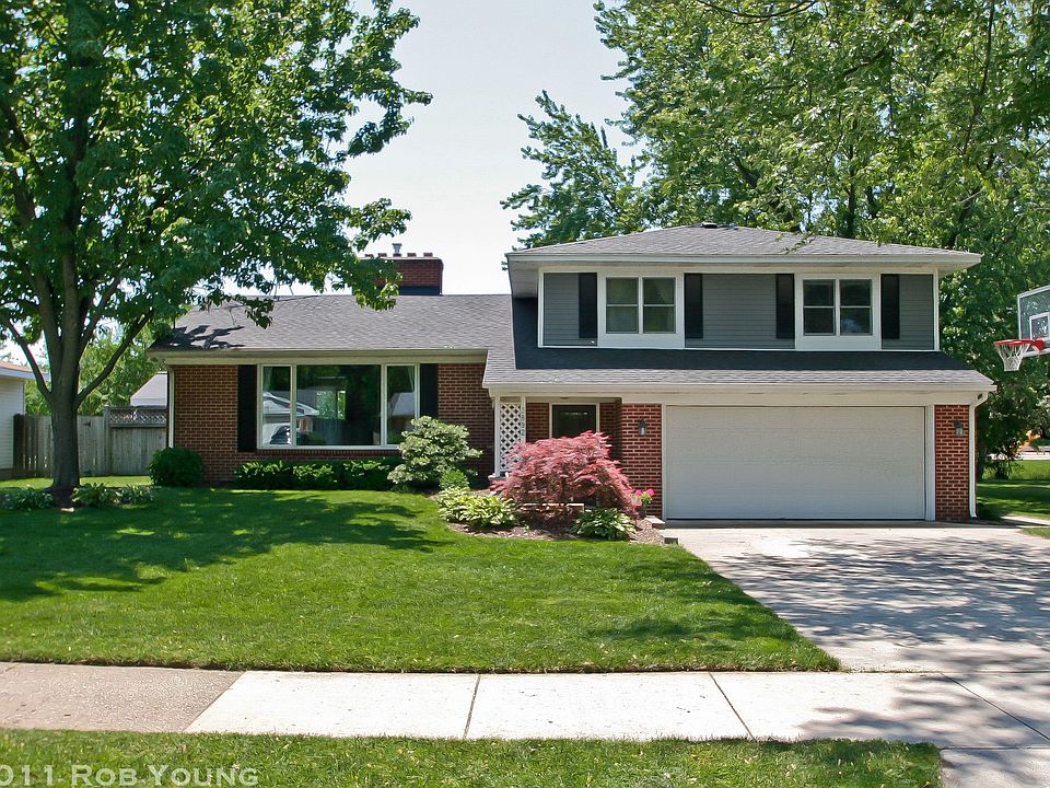 1st image of 3892 Omaha St SW