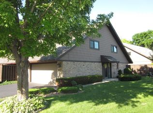 17840 Comstock Rd, Wayzata, MN 55391