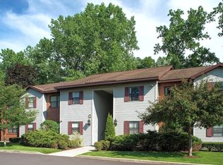 9 Winding Brook Dr #114, Guilderland, NY 12084