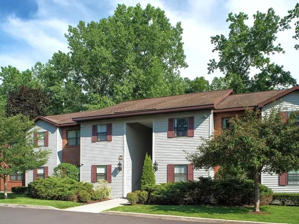 Fairwood, 9 Winding Brook Dr, Guilderland, NY 12084