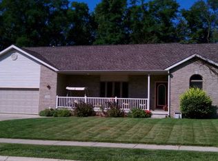 2274 Clearwater St, Portage, IN 46368