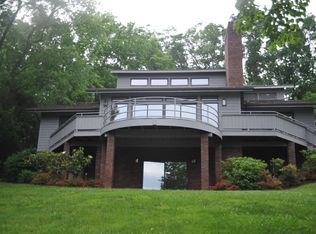 3614 Honeywood Dr, Johnson City, TN 37601
