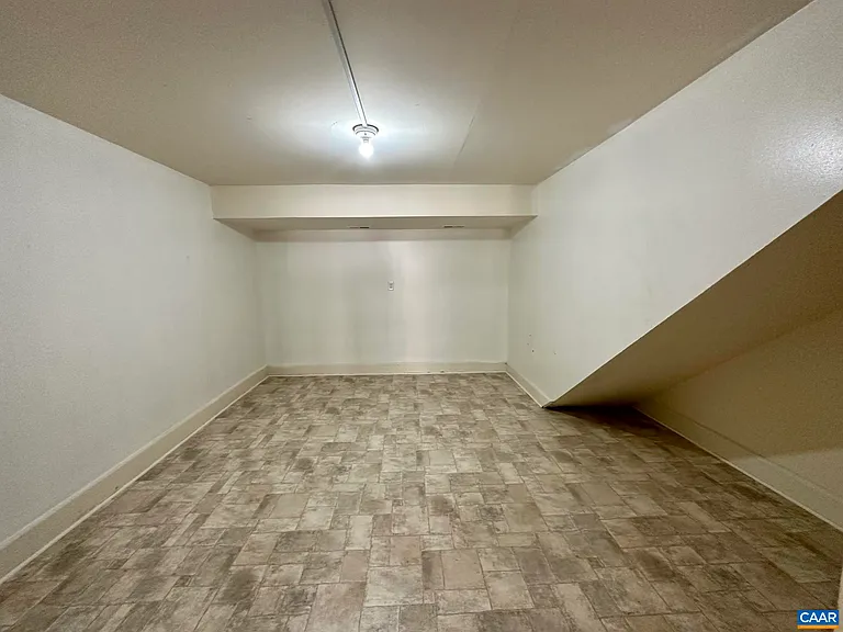 2278 Hansens Mountain Rd — Photo 28