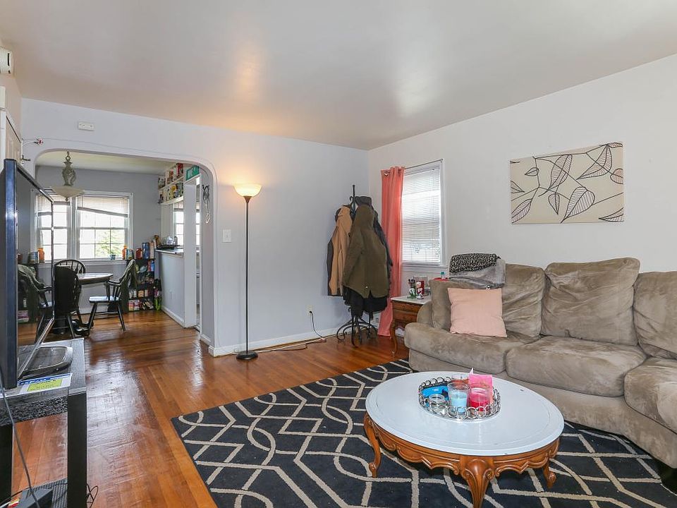 1st image of 2601 N Pershing Dr #2