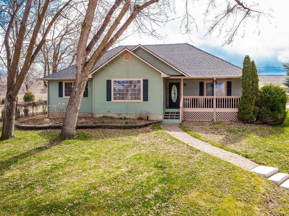 325 Sunrise Dr, Payette, ID 83661