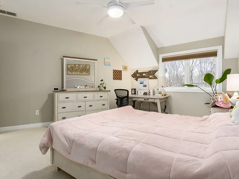 4602 Sandwich Ct — Photo 73