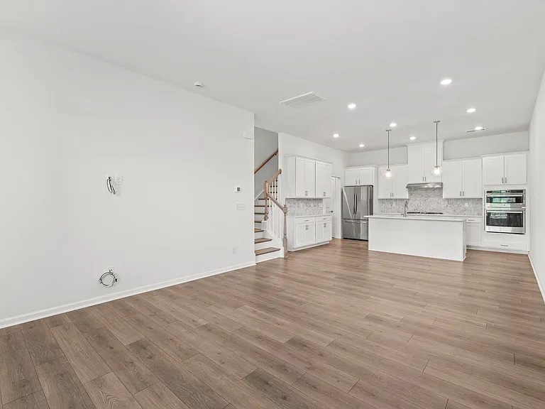 5807 Clear Creek Ln — Photo 6