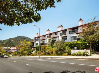 1571 Palisades Dr, Pacific Palisades, CA 90272
