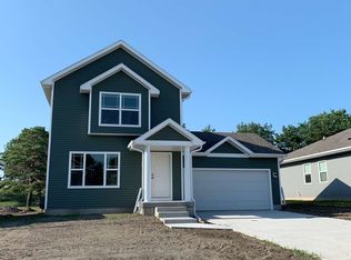 2117 2nd St SW, Altoona, IA 50009
