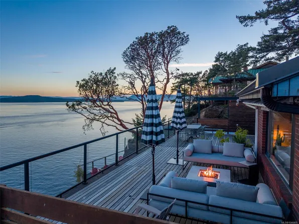 7918 Swanson View Dr, Southern Gulf Islands, BC V0N 2M2