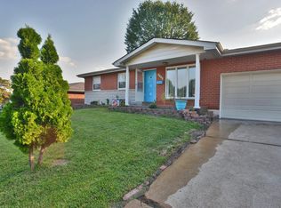 4366 Schmittwoods Ct, Saint Louis, MO