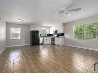 1611 28th St W, Bradenton, FL 34205
