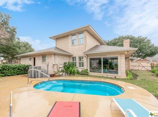 139 Gardenridge Dr, Seguin, TX 78155
