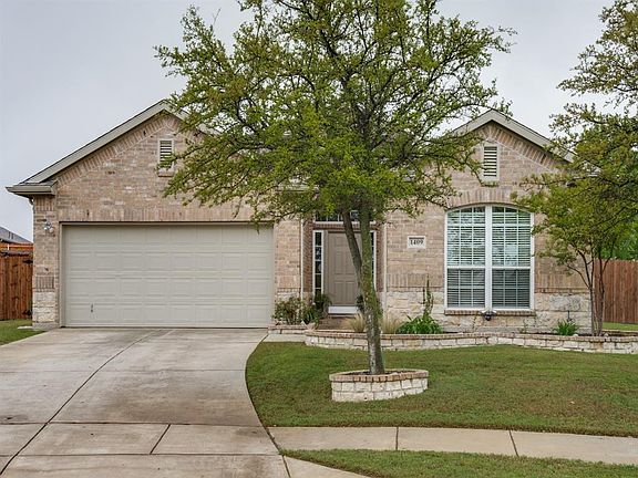 2nd image of 1409 Peak Cir