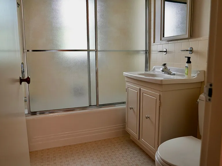 126 Dartmouth Rd — Photo 18